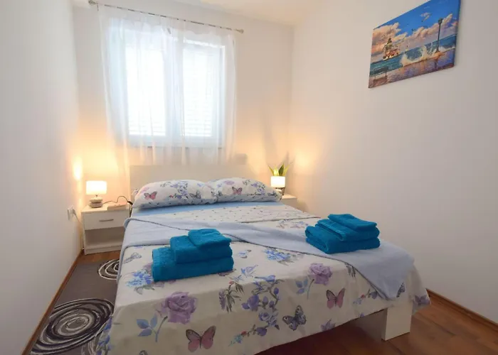 Gem By Interhome Barusic