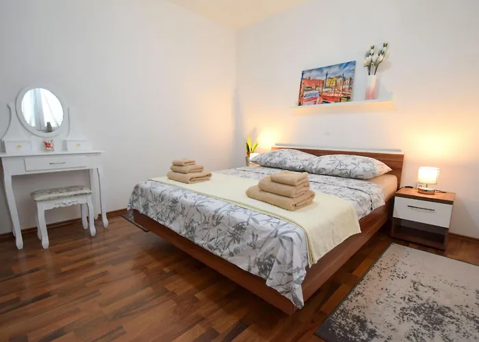 Gem By Interhome شقة Barusic